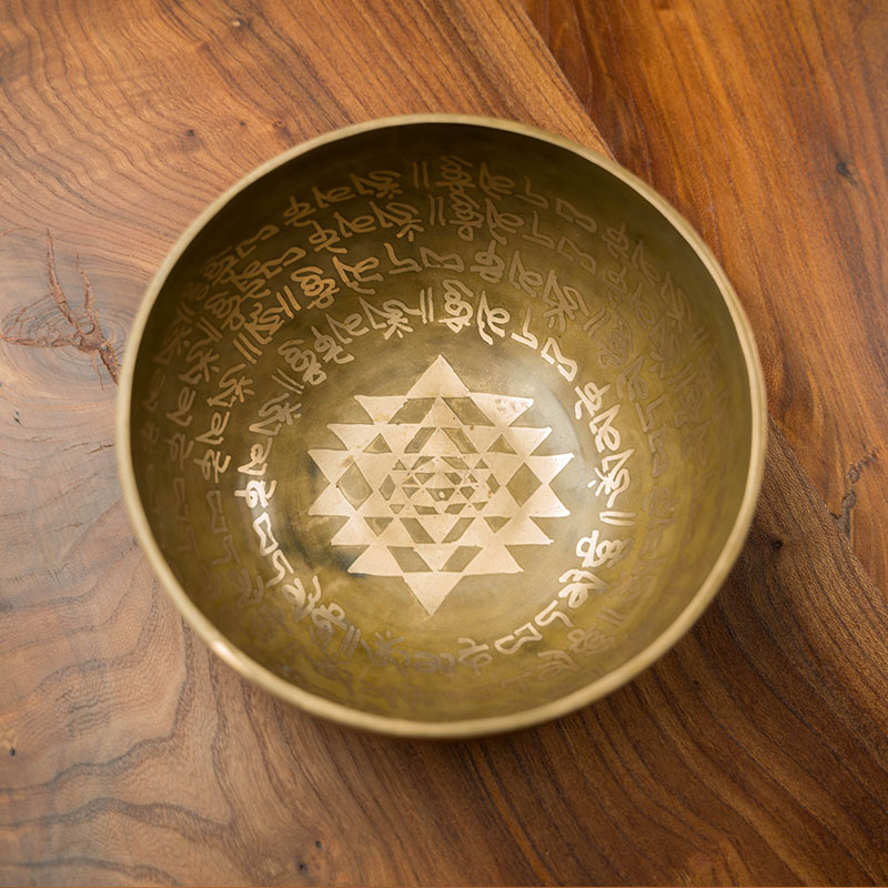 Yantra Singing Bowl